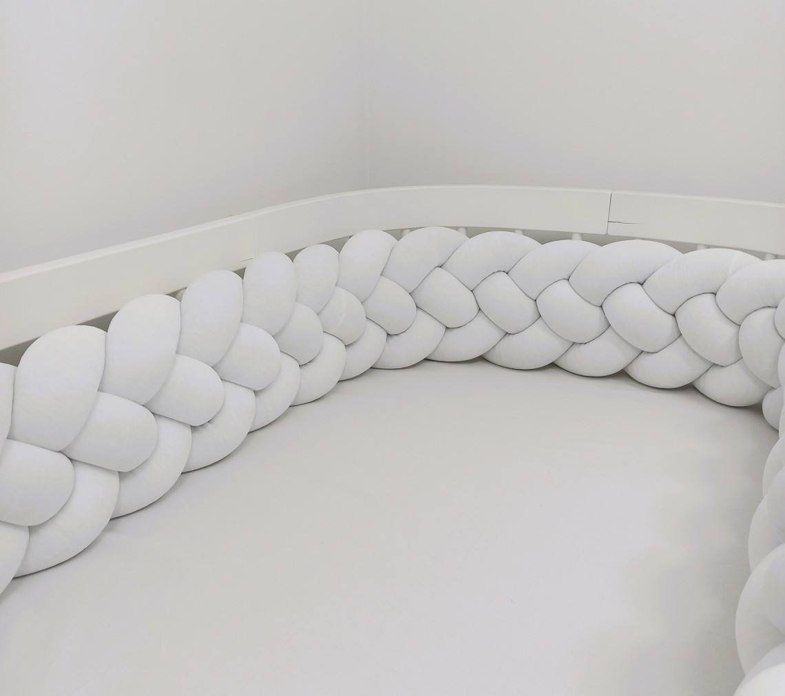 4-bands braided crib bumper white