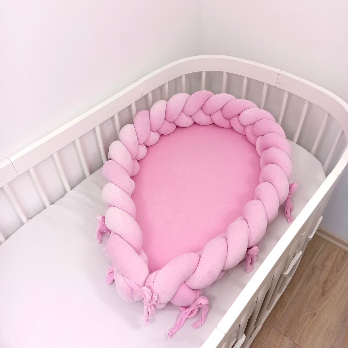 Kokon niemowlęcy welurowy - różowy