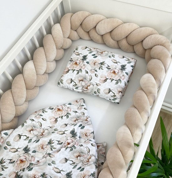 Velur braided crib bumper